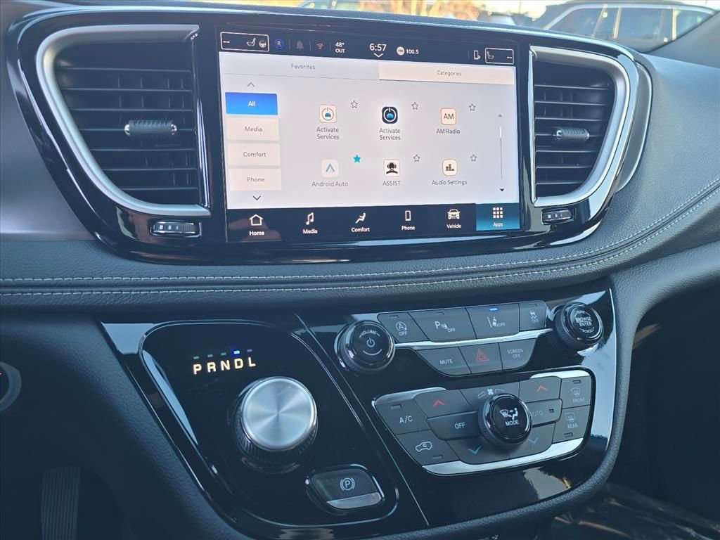 New 2026 Chrysler Pacifica Select w/ S Appearance Package FWD image 10