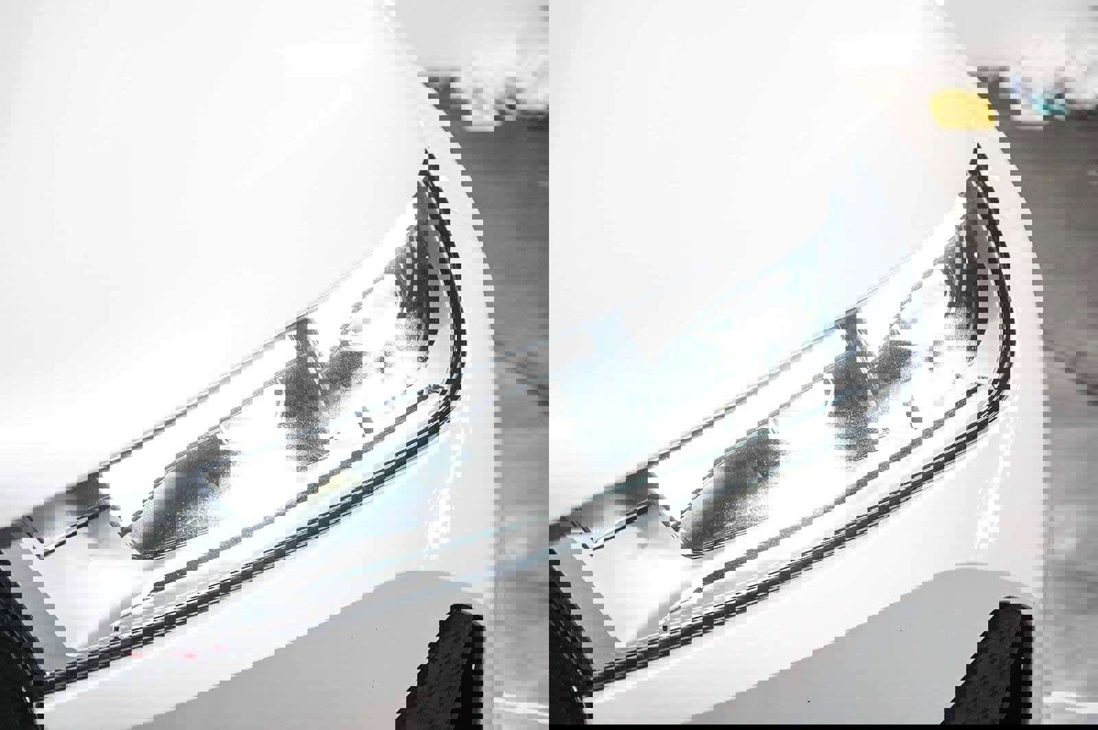 Used 2025 BMW iX xDrive50 w/ Sport Package image 8