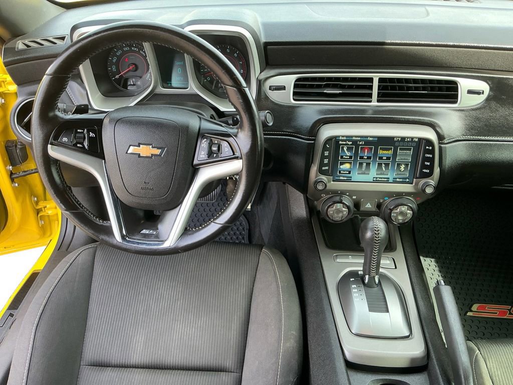 Used 2015 Chevrolet Camaro SS w/ RS Package RWD image 17