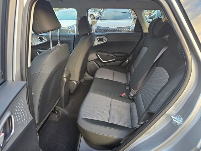 New 2025 Kia Soul LX w/ LX Technology Package image 11