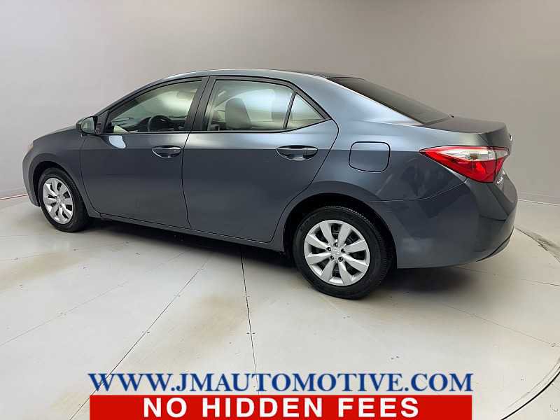 Used 2015 Toyota Corolla LE image 3