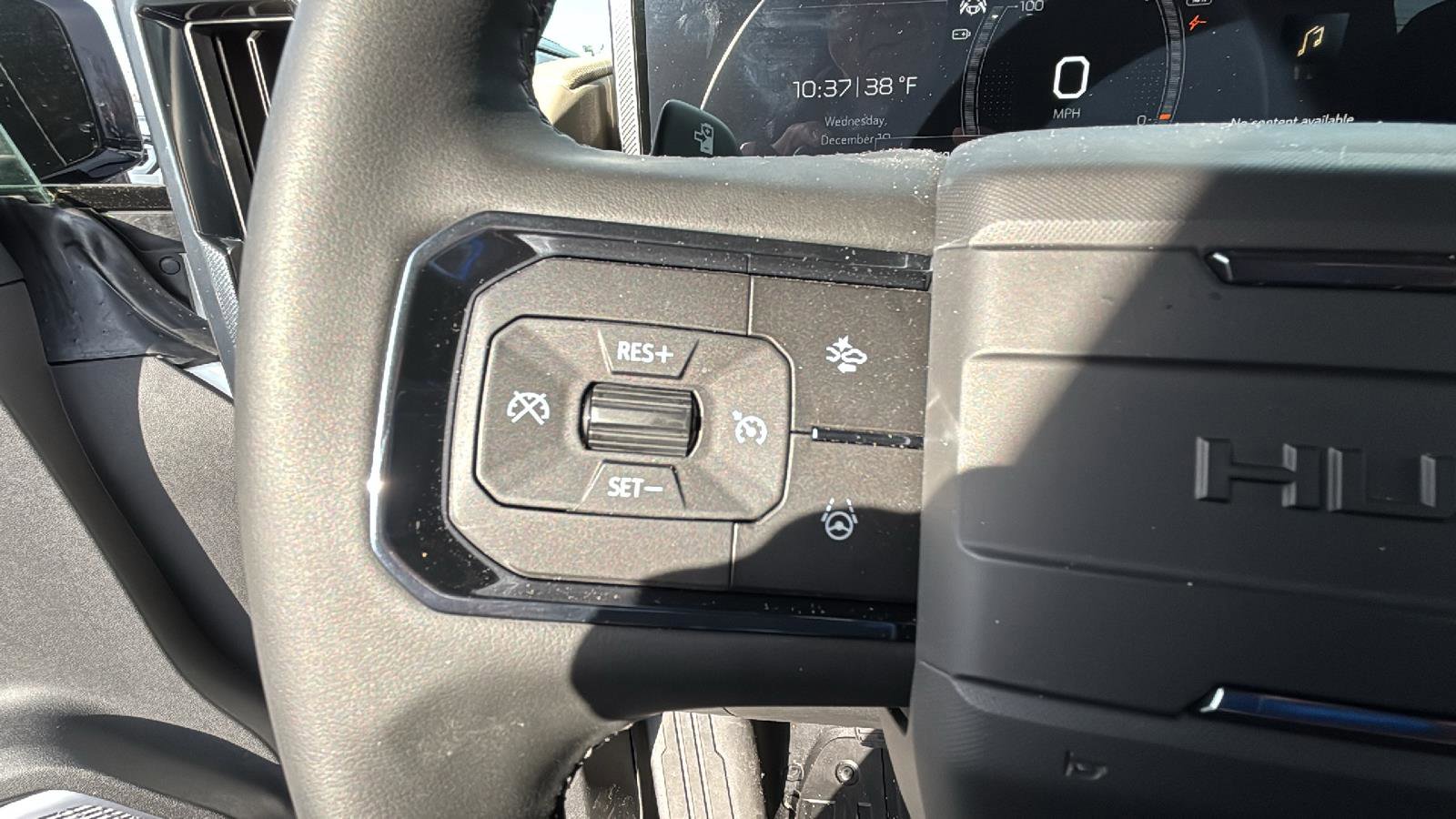 New 2026 GMC Hummer EV SUV image 16