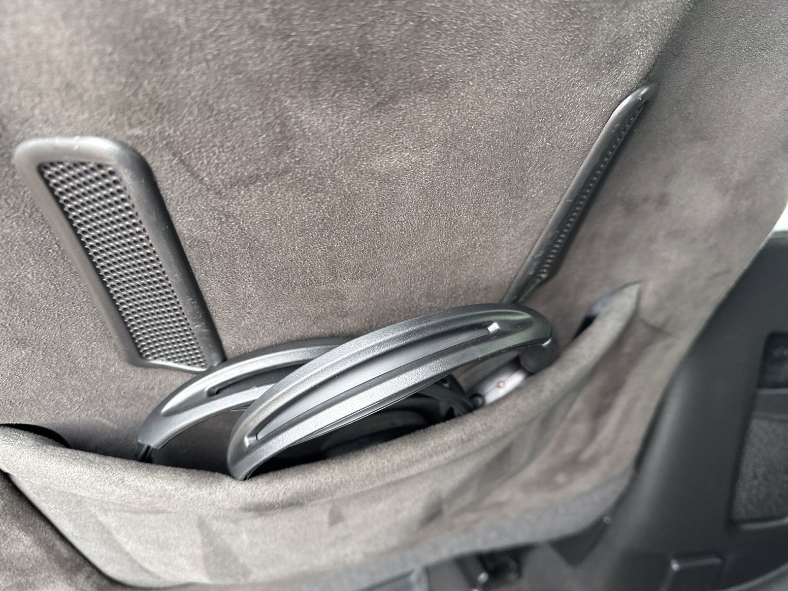 Used 2020 Cadillac Escalade ESV Platinum AWD/4WD image 26