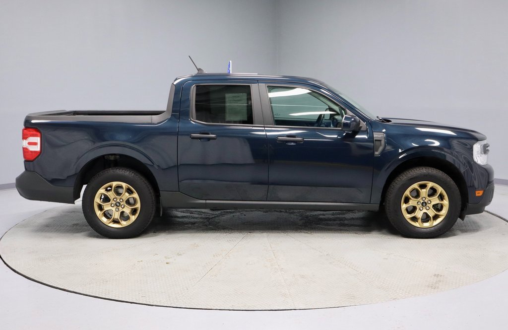 Certified 2022 Ford Maverick XLT w/ Equipment Group 300A Standard image 6