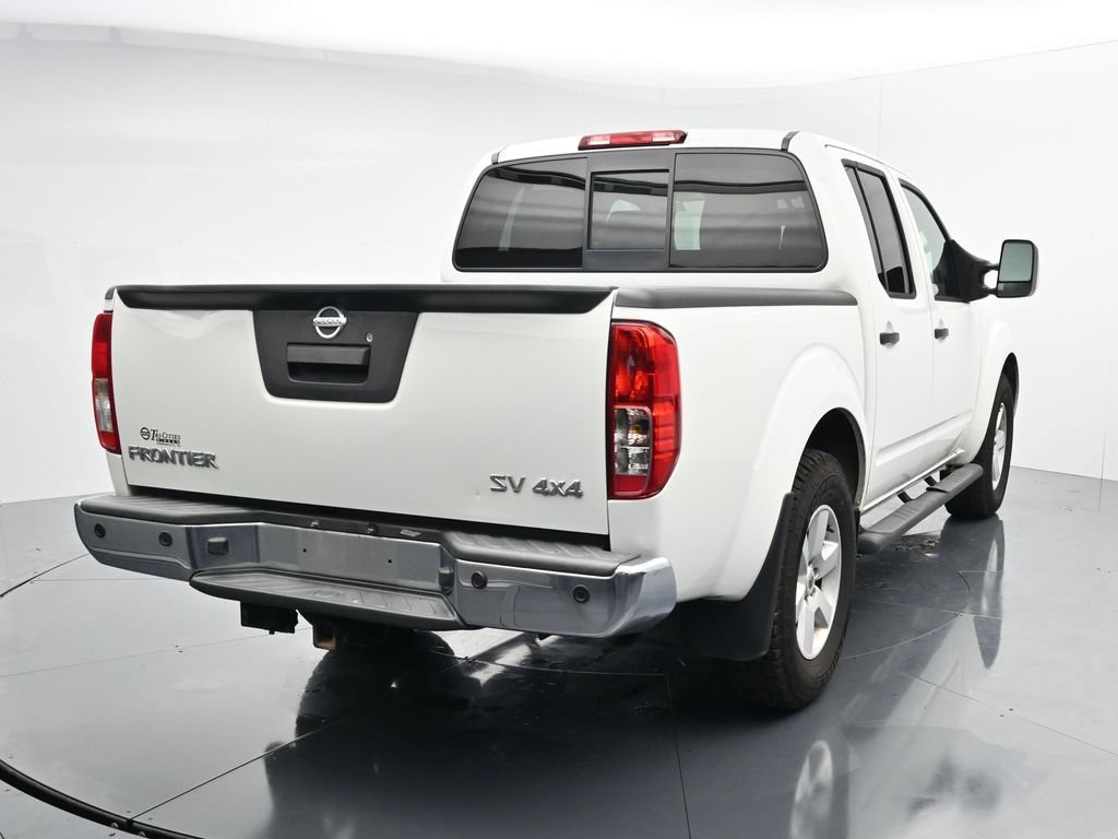 Used 2016 Nissan Frontier SV w/ SV Value Truck Package AWD/4WD image 6