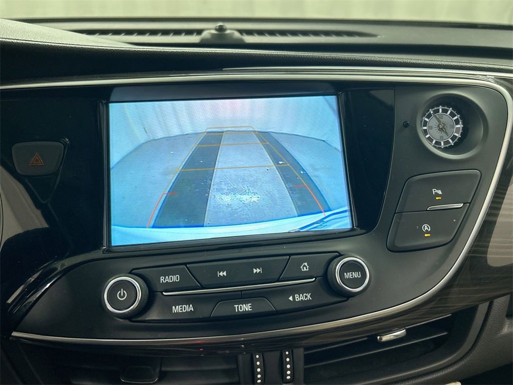 Used 2020 Buick Envision Essence w/ Experience Buick Package image 15