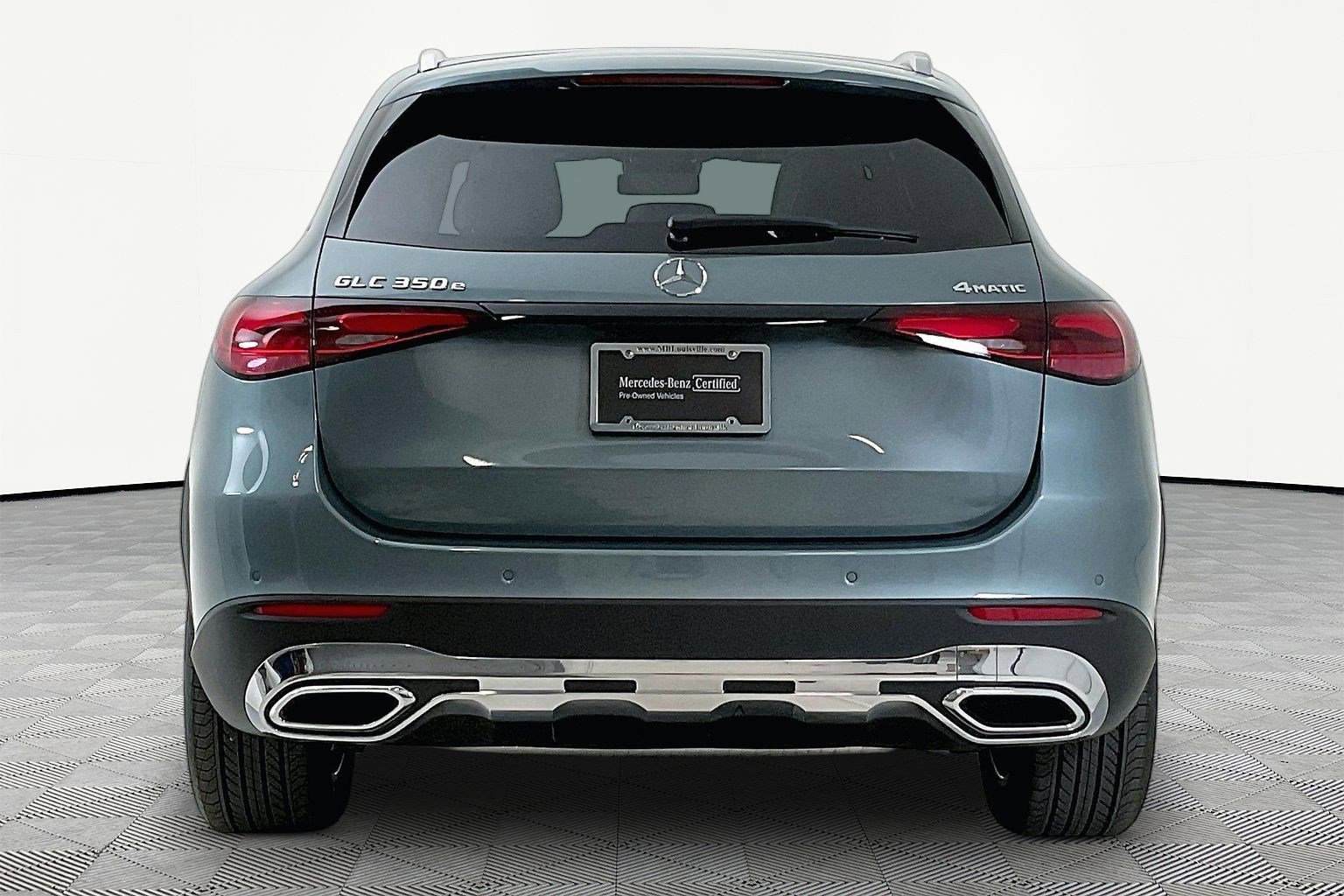 Used 2025 Mercedes-Benz GLC 350e 4MATIC image 5