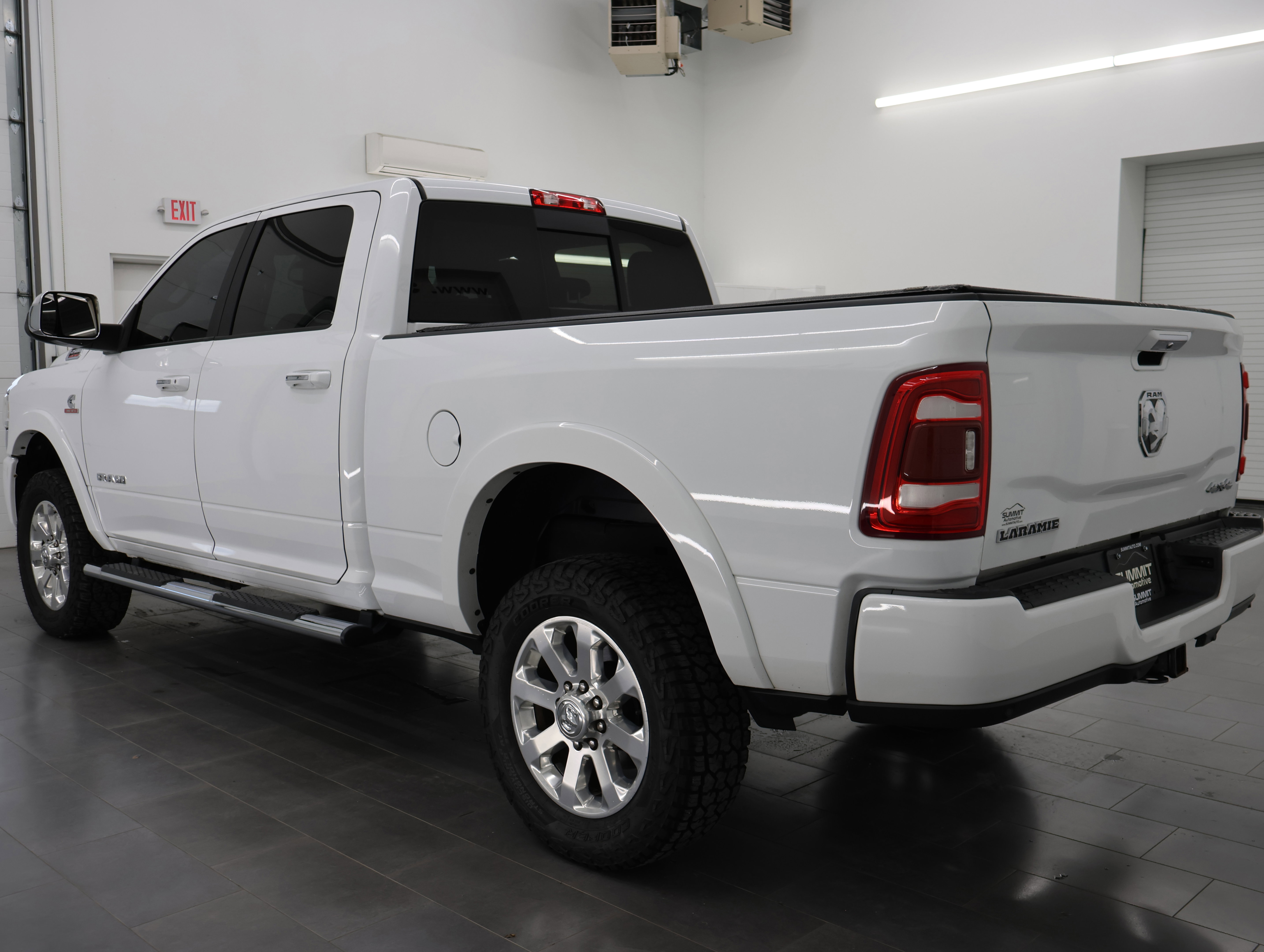 Used 2020 RAM 2500 Laramie AWD/4WD image 6