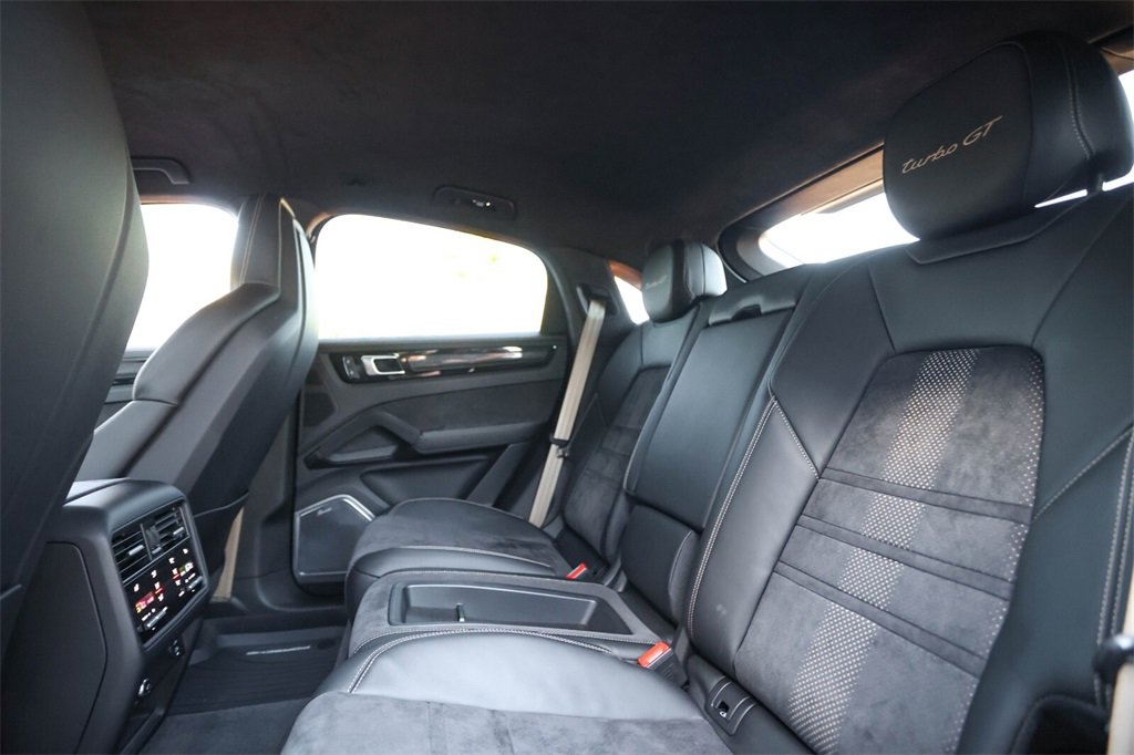 Used 2023 Porsche Cayenne Turbo GT image 42