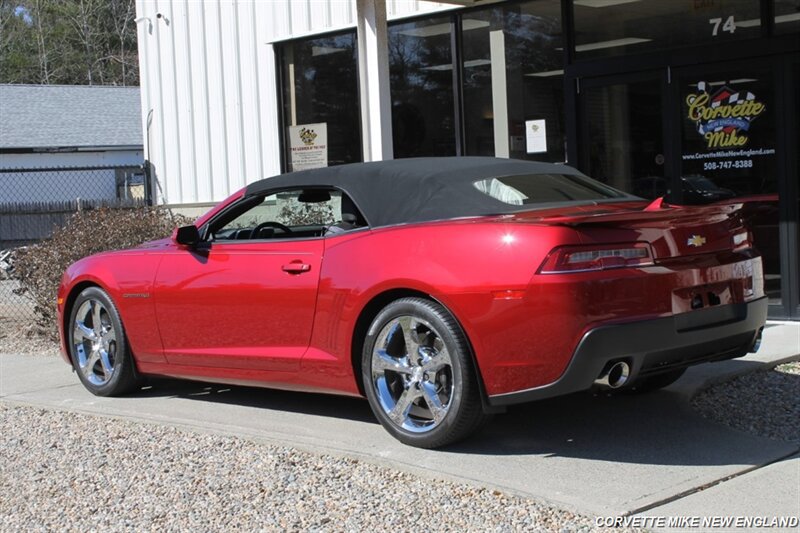Used 2015 Chevrolet Camaro SS w/ RS Package RWD image 8