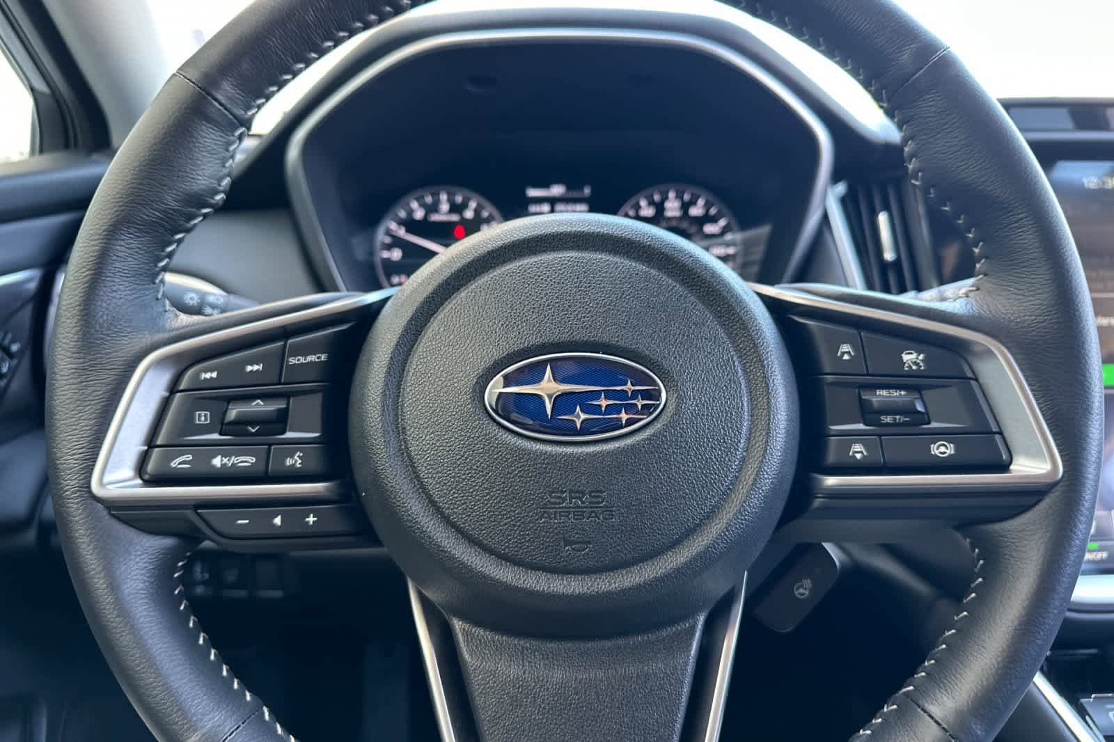Used 2025 Subaru Outback Limited w/ Popular Package #2 AWD/4WD image 23