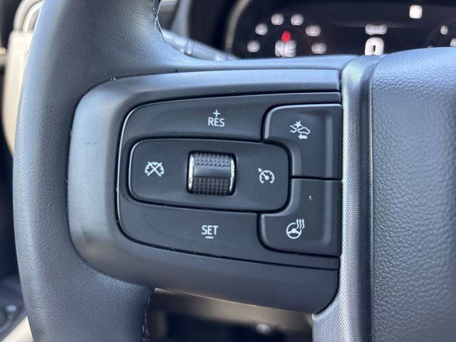 Used 2023 GMC Yukon SLT w/ SLT Premium Package AWD/4WD image 32