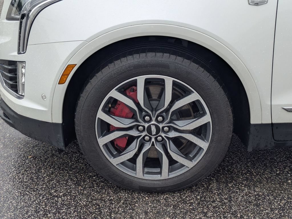 Used 2023 Cadillac XT5 Sportv w/ Platinum Package AWD/4WD image 8