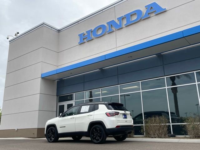 Used 2019 Jeep Compass Latitude FWD image 18