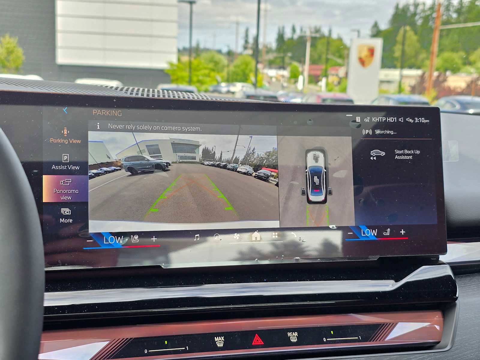 Used 2026 BMW i5 eDrive40 w/ Executive Package RWD image 24