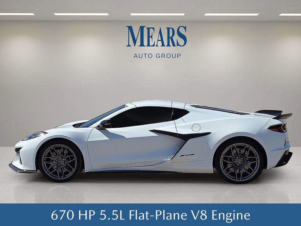 Used 2024 Chevrolet Corvette Z06 w/ Battery Protection Package image 3