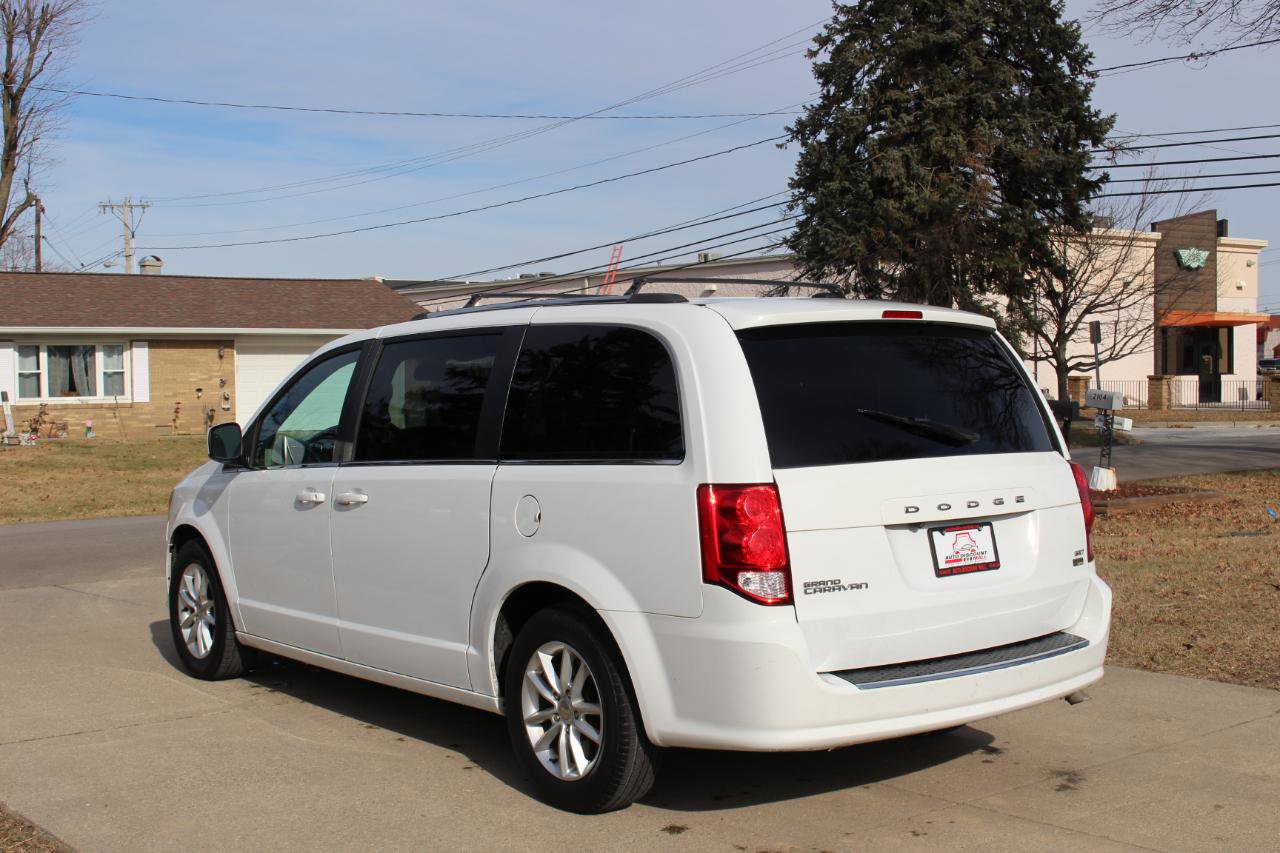 Used 2019 Dodge Grand Caravan SXT FWD image 7