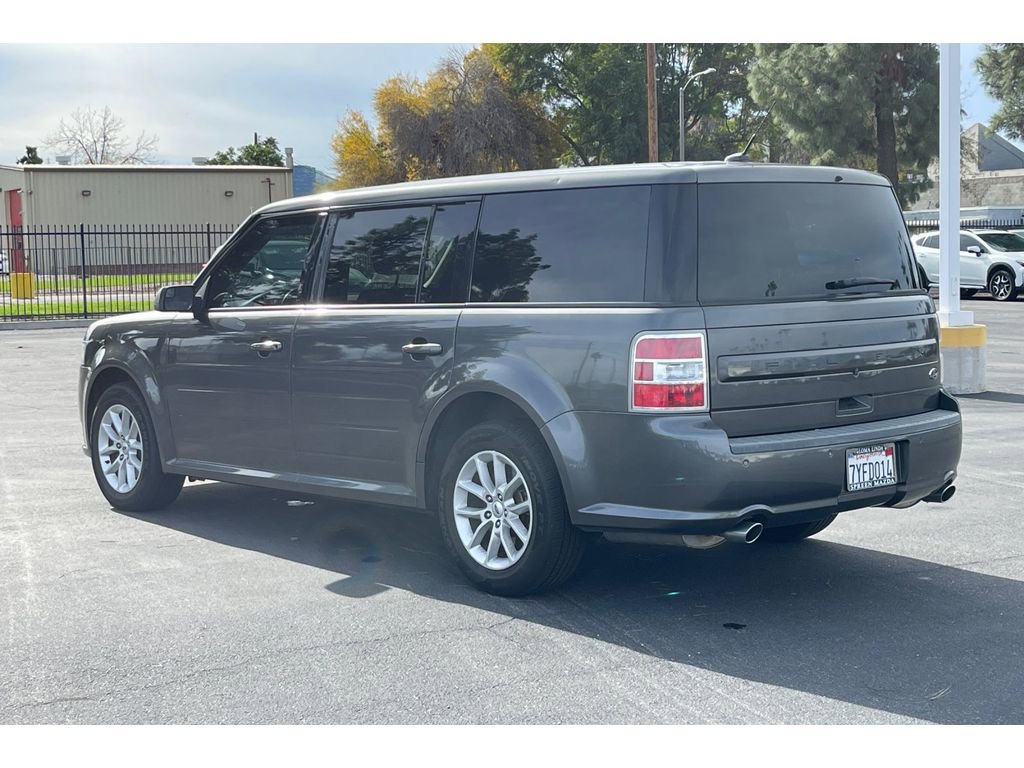 Used 2017 Ford Flex SE image 3