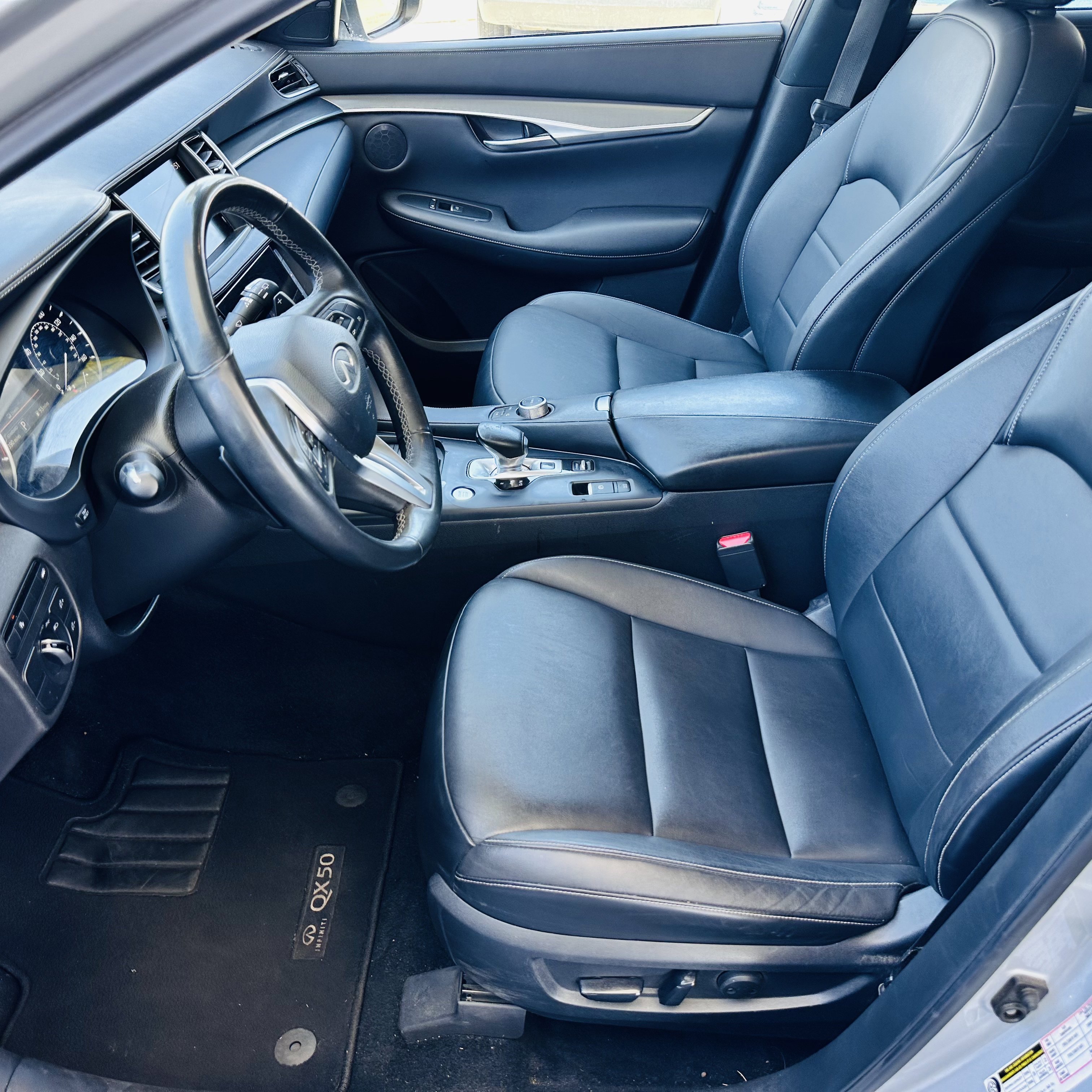 Used 2021 INFINITI QX50 Pure image 19