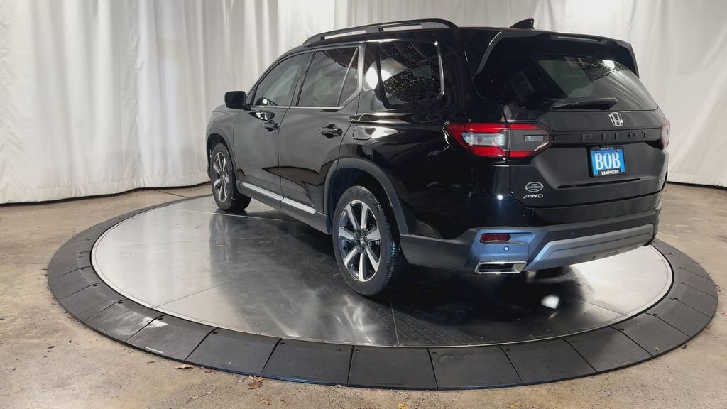 Certified 2023 Honda Pilot Touring image 8