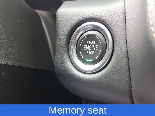 Used 2023 GMC Yukon AT4 image 16