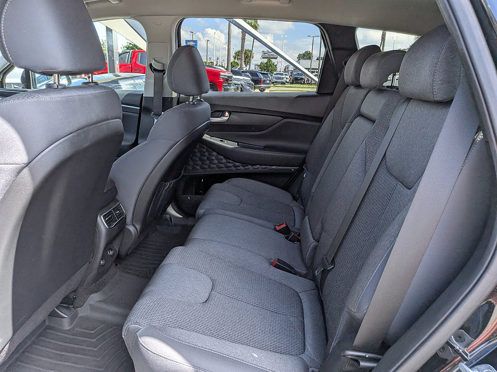 Used 2022 Hyundai Santa Fe SEL FWD image 13