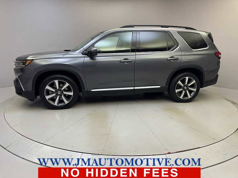 Used 2023 Honda Pilot Elite image 2