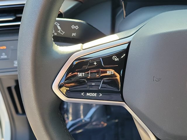 Certified 2023 Volkswagen ID.4 Pro RWD image 18