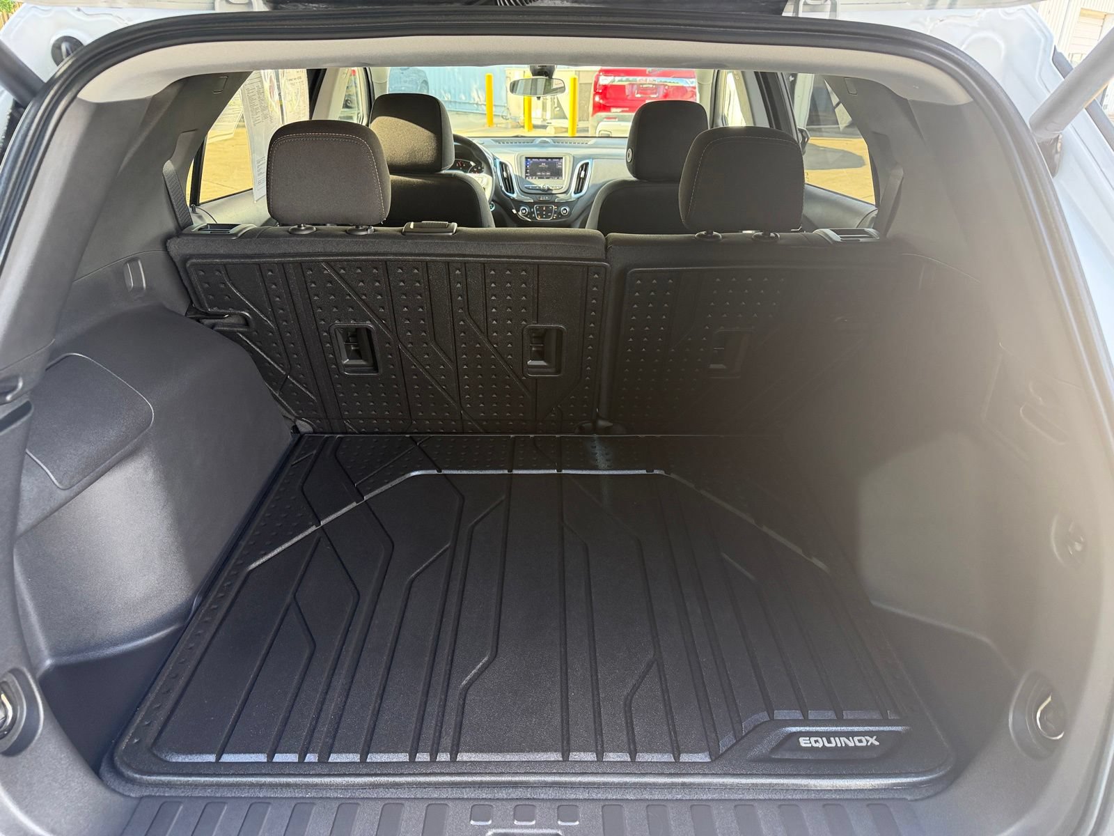 Used 2024 Chevrolet Equinox LT w/ LPO, Floor Liner Package FWD image 13