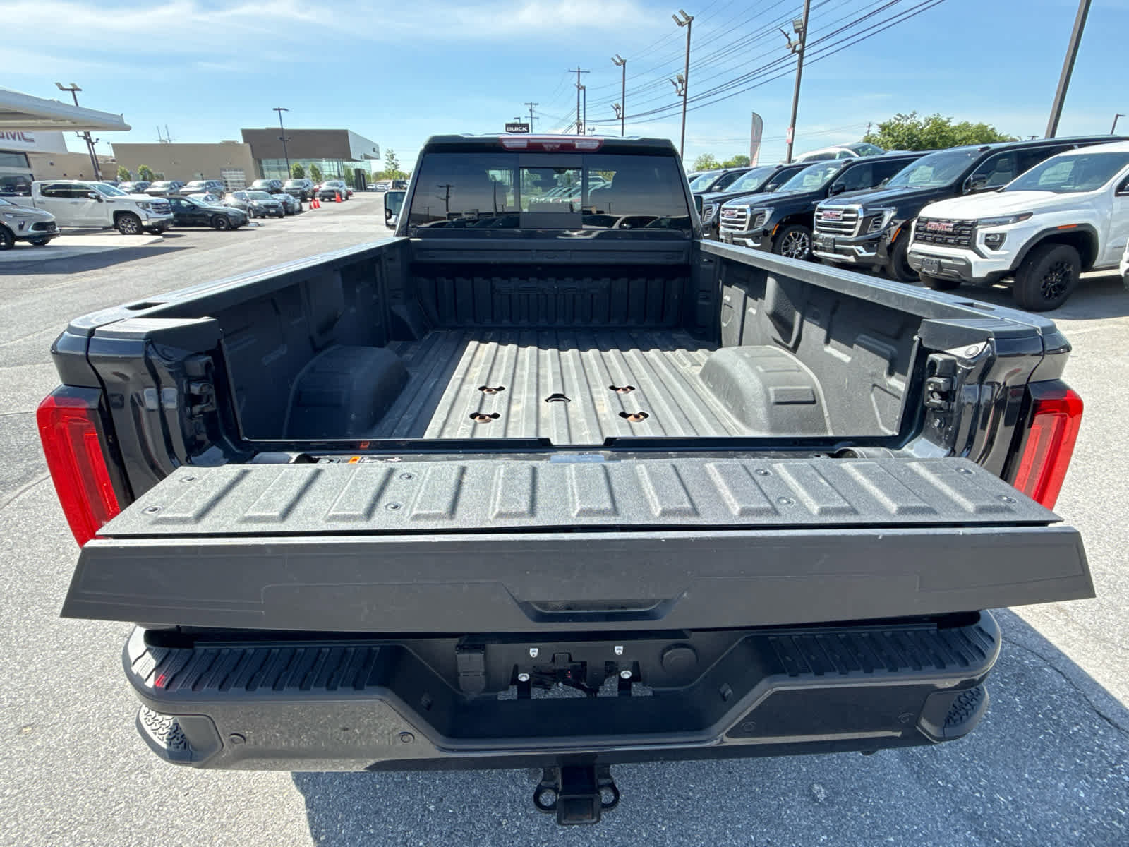Used 2020 GMC Sierra 3500 Denali w/ Denali Ultimate Package AWD/4WD image 20