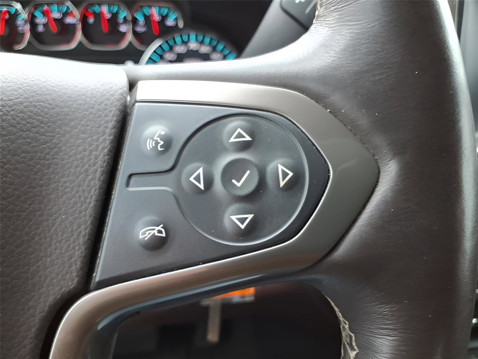 Used 2016 Chevrolet Silverado 1500 High Country image 23