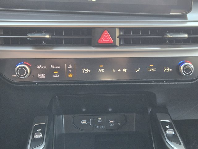 Certified 2026 Kia Sorento S FWD image 24