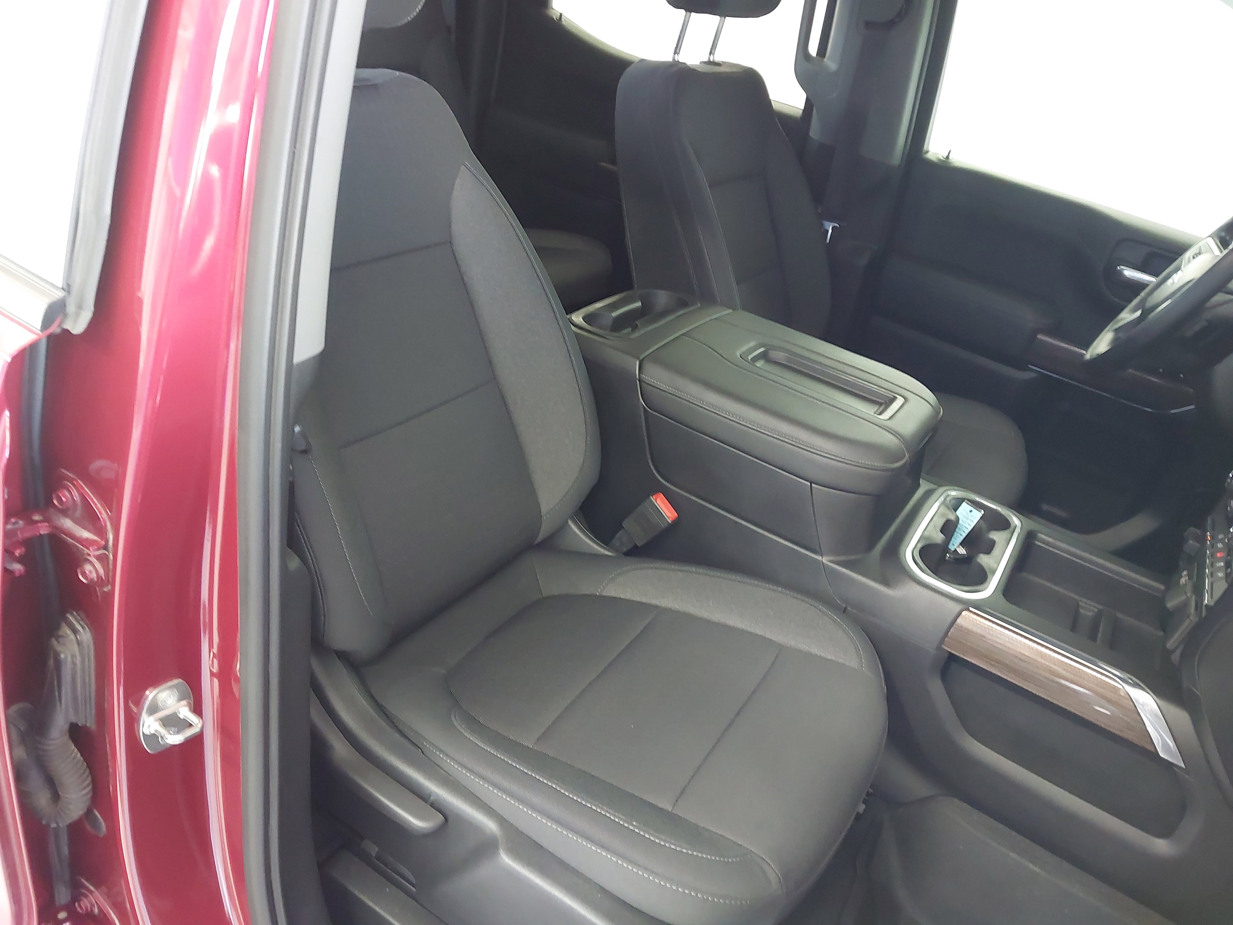 Used 2020 Chevrolet Silverado 1500 RST w/ All-Star Edition image 28