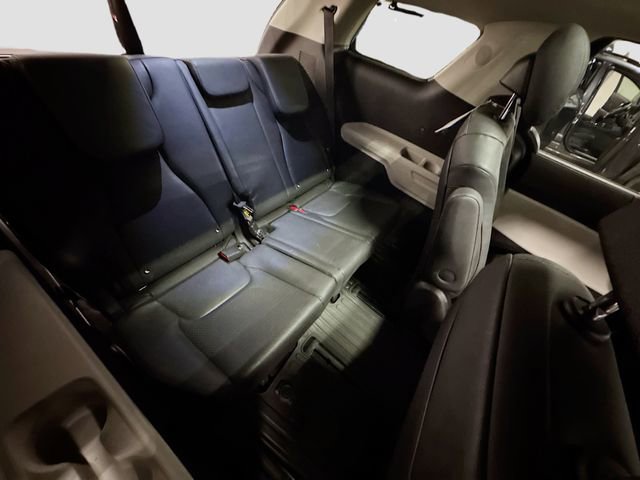 Used 2024 Kia Carnival SX Prestige FWD image 32