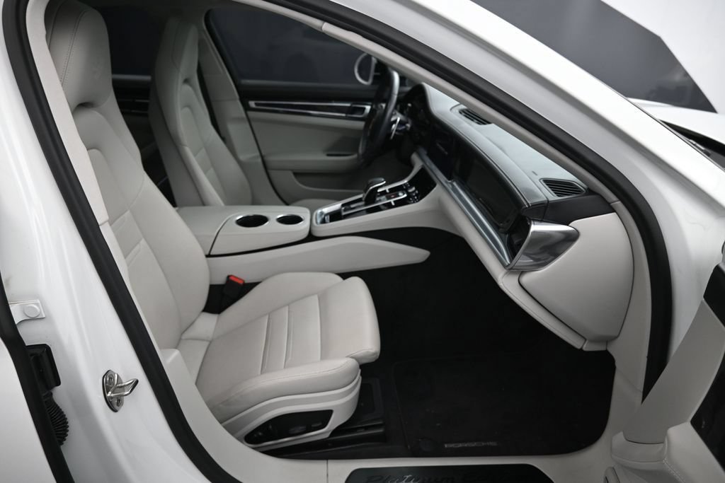 Certified 2023 Porsche Panamera Platinum Edition RWD image 27
