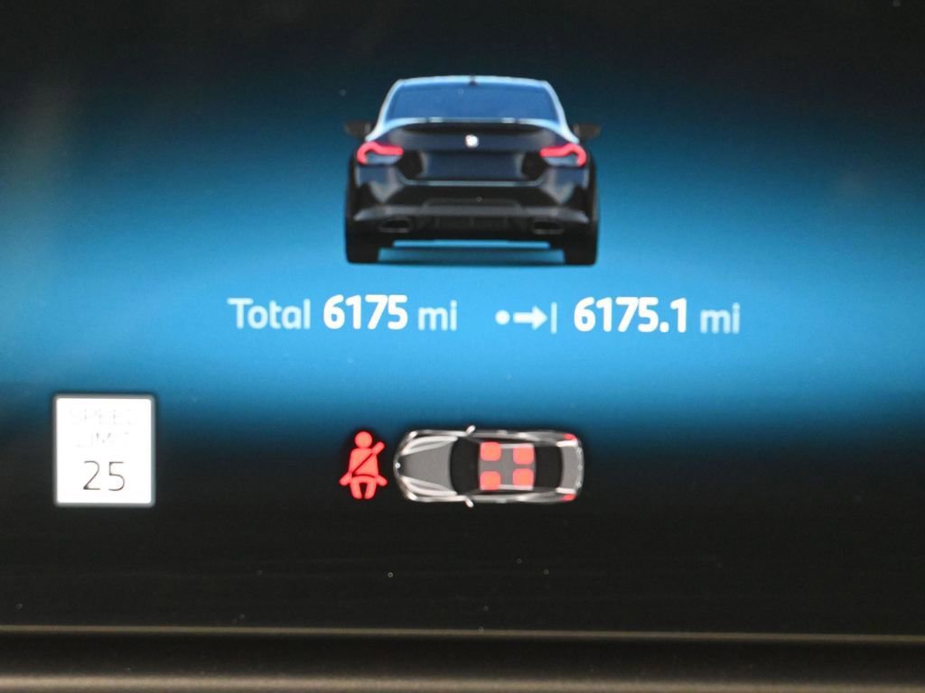 Used 2026 BMW M240i xDrive Coupe image 33