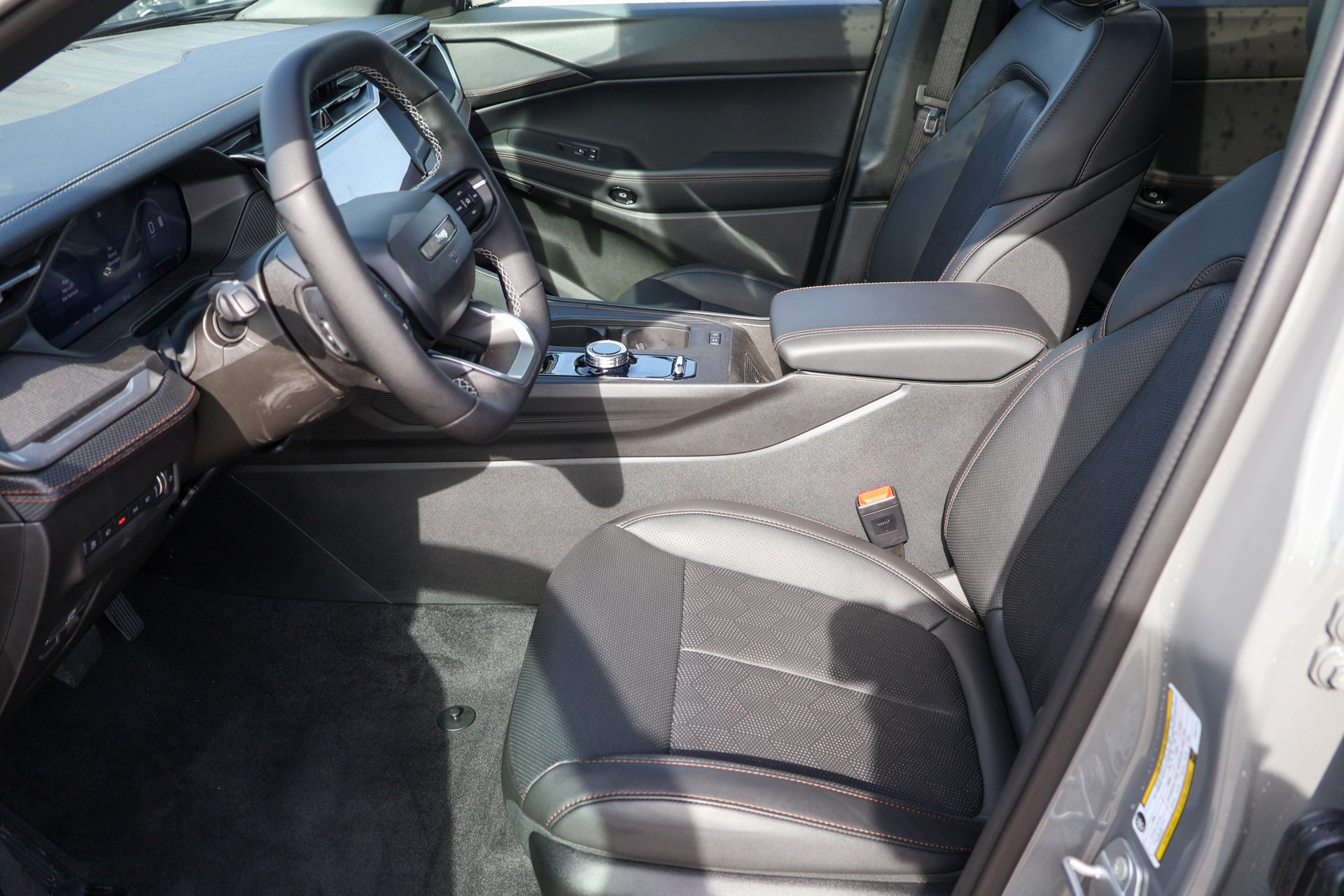 New 2026 Jeep Cherokee Overland AWD/4WD image 5