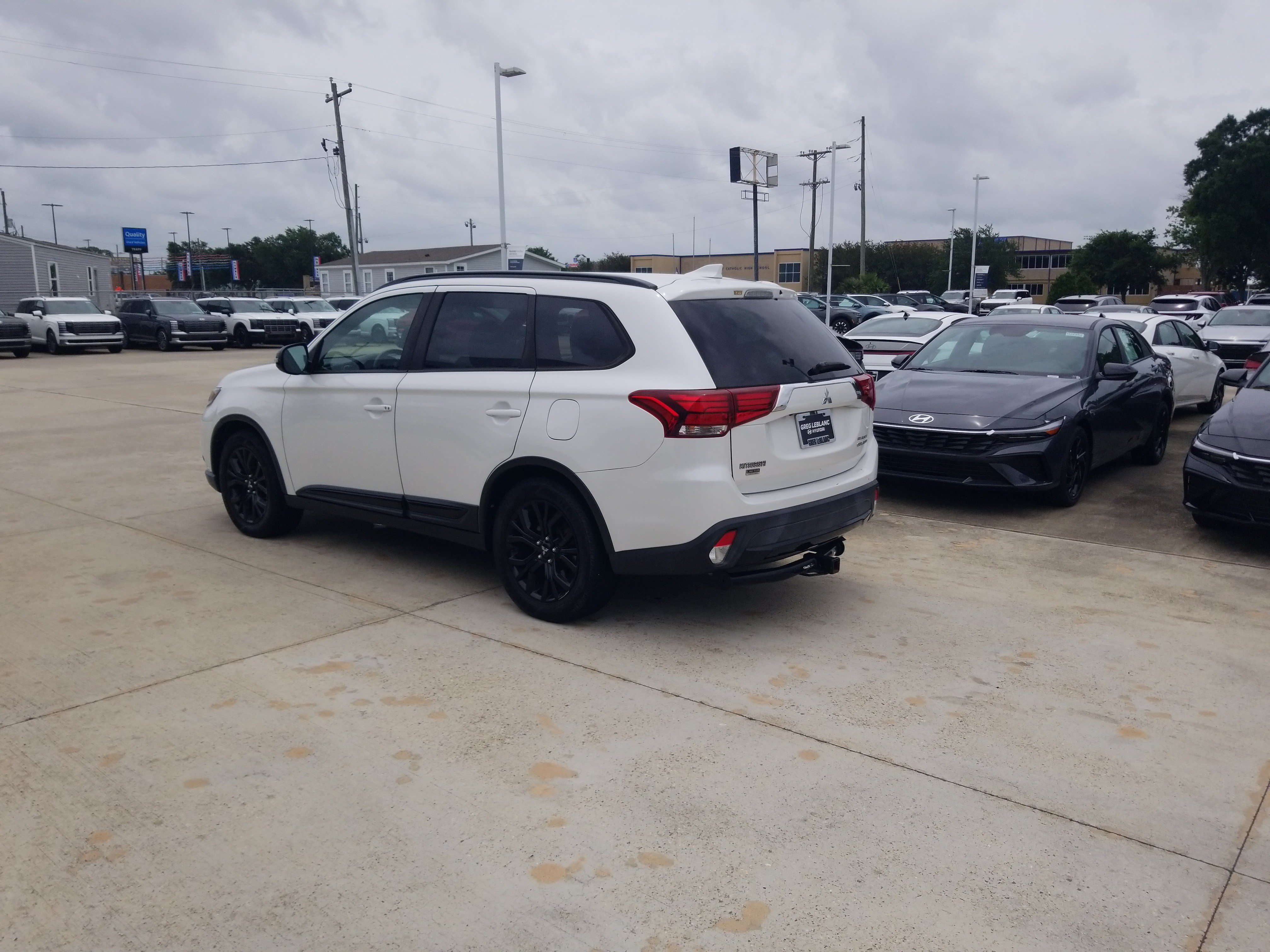 Used 2018 Mitsubishi Outlander LE FWD image 5