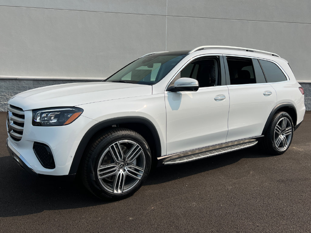 New 2026 Mercedes-Benz GLS 450 4MATIC