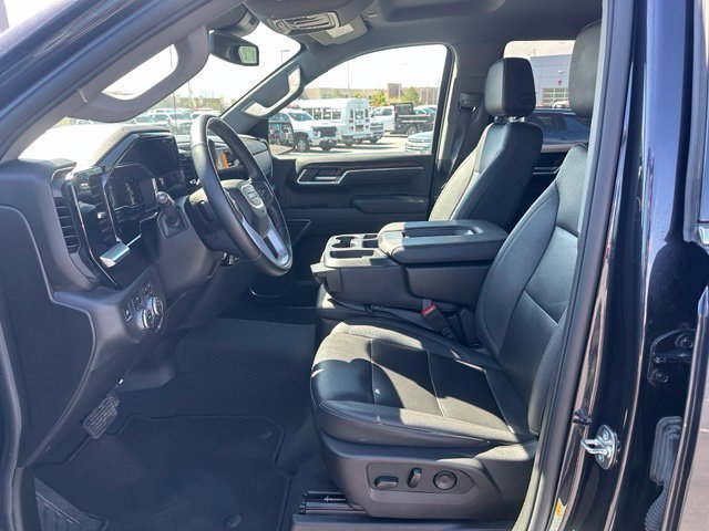Certified 2025 GMC Sierra 1500 SLT AWD/4WD image 16