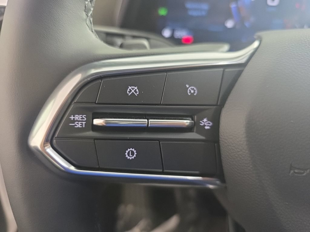 New 2026 Chevrolet Equinox LT w/ Convenience Package II FWD image 19