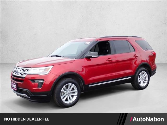 Used 2019 Ford Explorer XLT w/ Equipment Group 202A AWD/4WD image 1