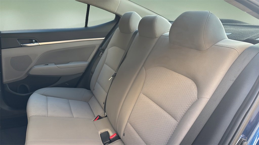 Used 2020 Hyundai Elantra SEL image 12