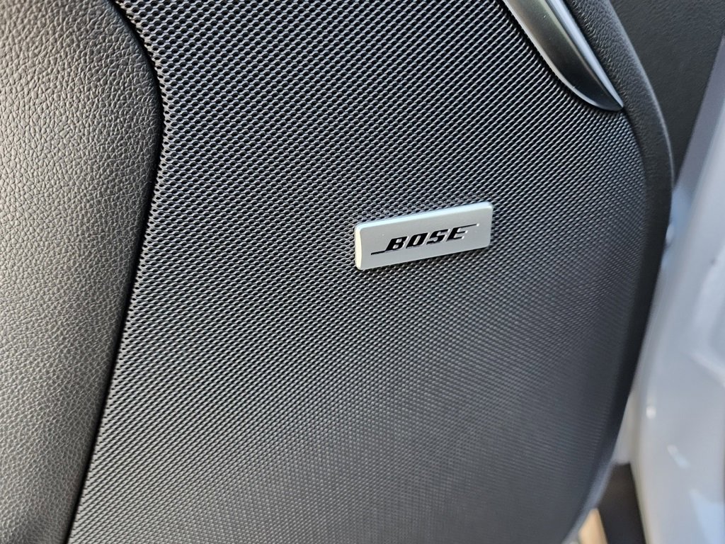 New 2026 GMC Yukon Denali w/ Denali Reserve Package image 14