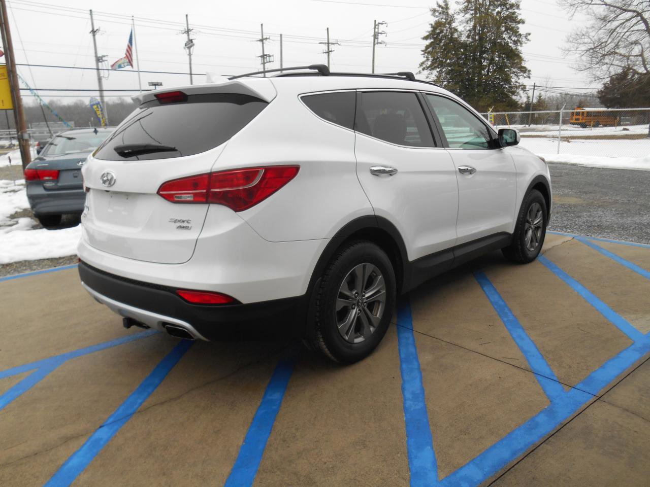 Used 2014 Hyundai Santa Fe Sport w/ Premium Equipment Package 03 image 3