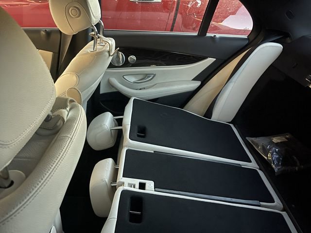 Used 2019 Mercedes-Benz E 300 image 10