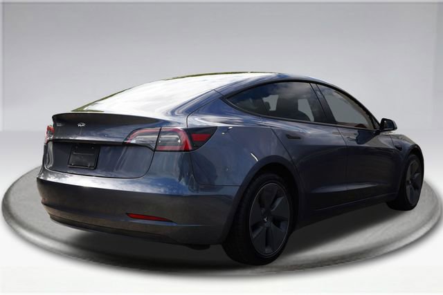 Used 2023 Tesla Model 3 Standard Range RWD image 11