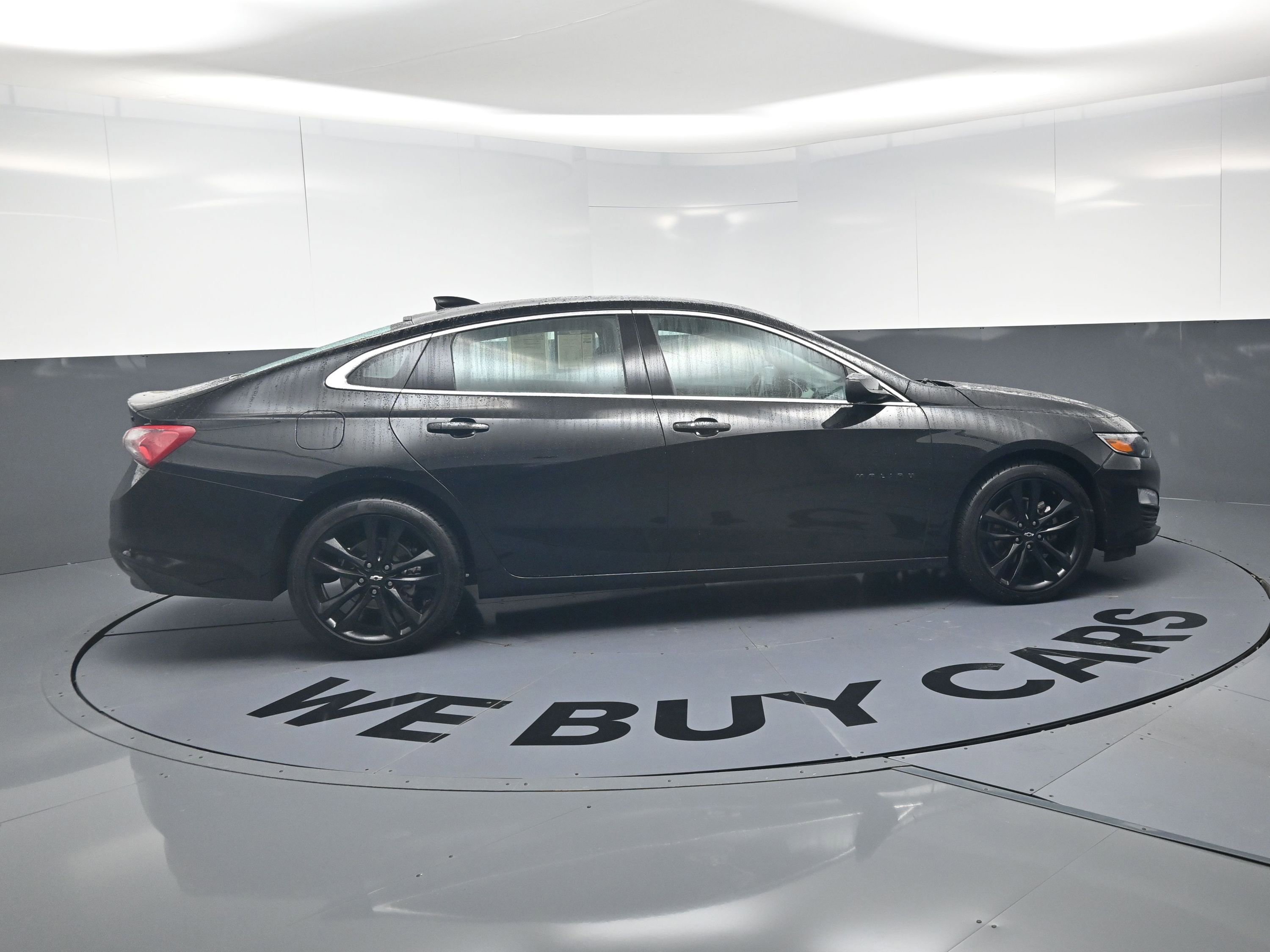 Used 2024 Chevrolet Malibu LT w/ Midnight Edition FWD image 10