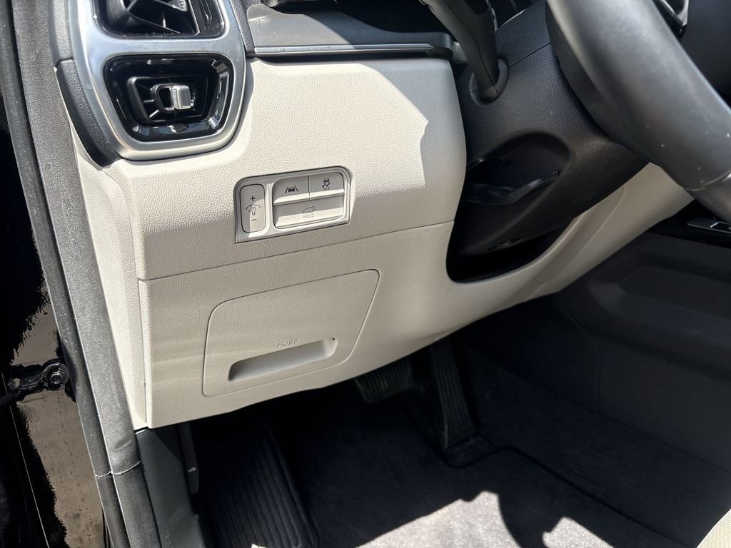 Used 2023 Kia Sorento SX FWD image 18