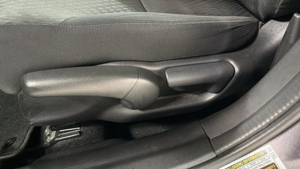 Used 2015 Honda Civic SE image 17